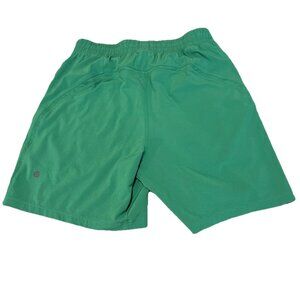 LULULEMON PACE BREAKER LINERLESS 7" SMALL LIKE NEW GREEN